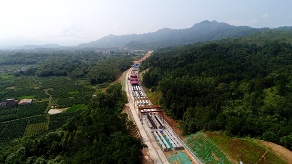 梁场鸟瞰图_副本.jpg