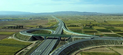 江南(中国)官方承建的景中高速公路全线通车试运营.jpg